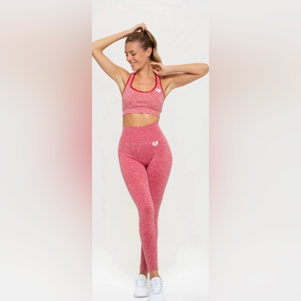 Women’s Best Sports Bra - Picture 3 of 9